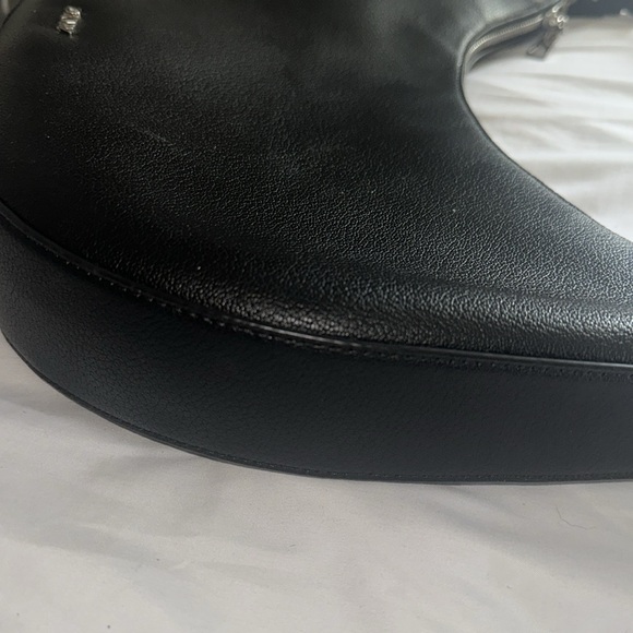 DKNY LEATHER BAG - Picture 3 of 8